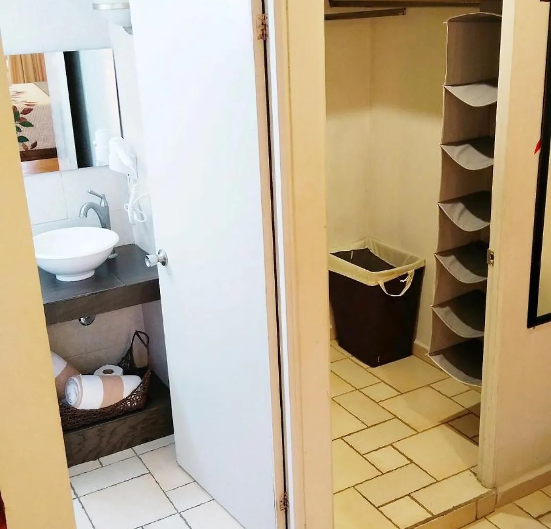 Studio In The Heart Of Cabo San Lucas